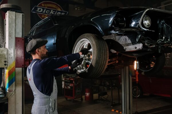 5 Reasons Vehicle Maintenance Matters For Businesses